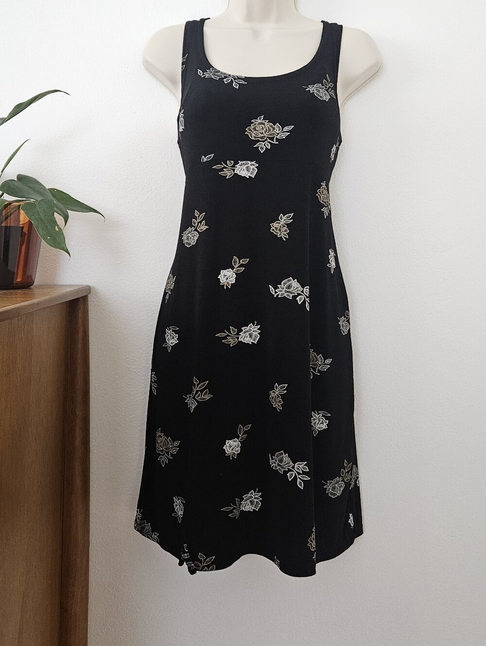 vtg floral 90s y2k slinky grunge goth whimsigoth urban boho mini babydoll dress